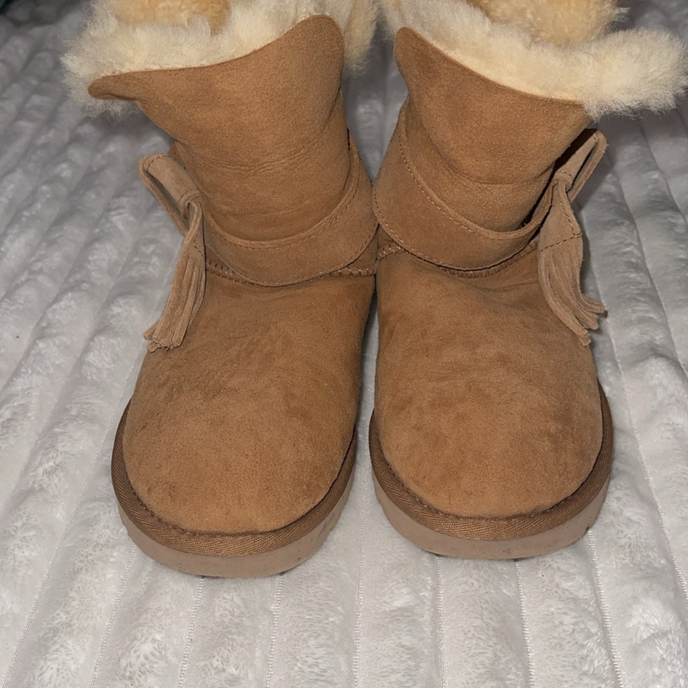 UGG Kaspar Boots | Size 5 Women - Picture 3 of 11